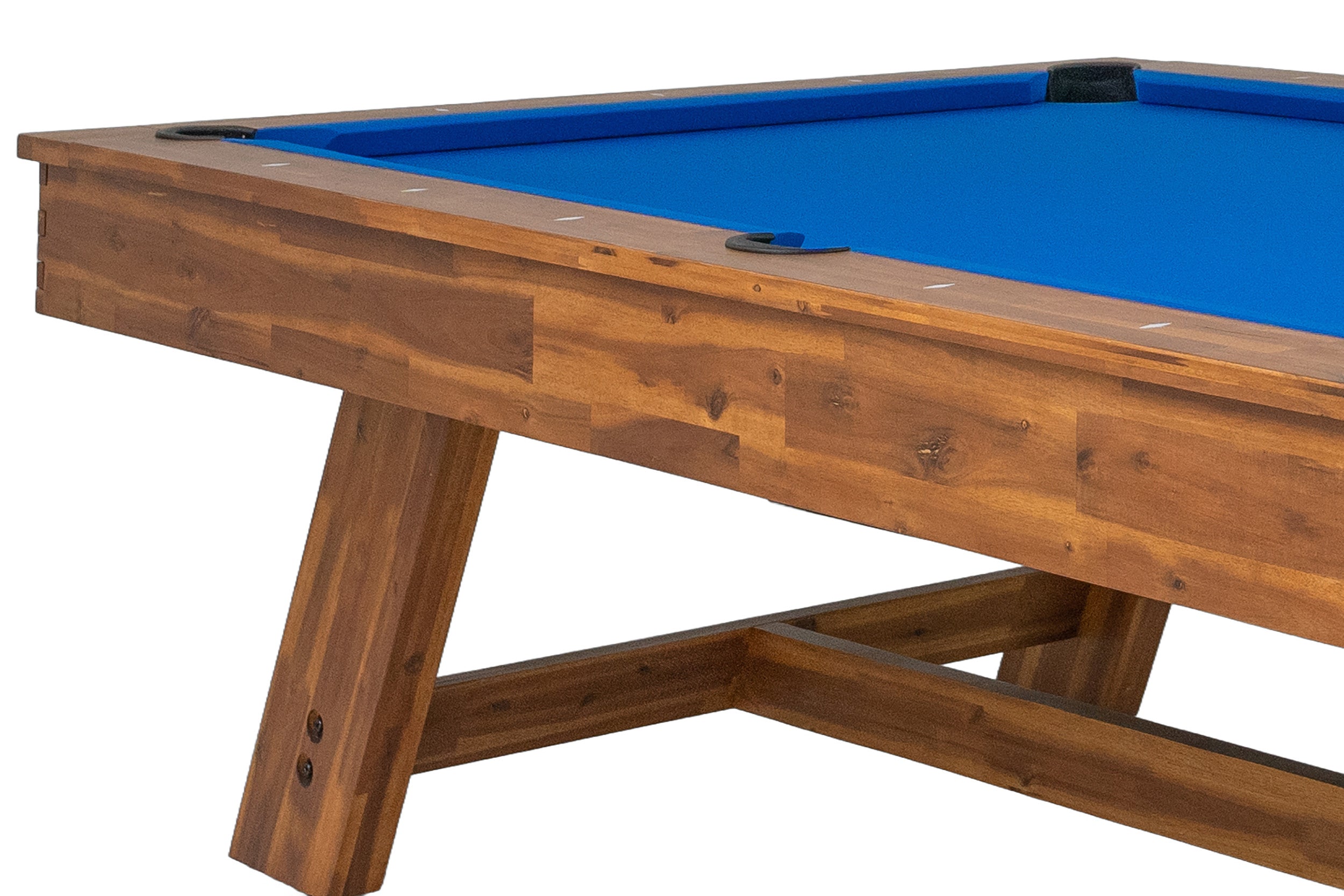 Legacy Billiards Barren Outdoor pool table – Barren OD BT NA End View